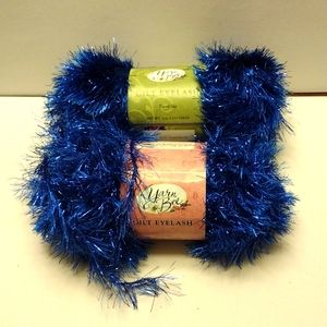 Yarn Bee Gilt Eyelash Yarn - 2 Skeins of "Tinsel Sky" Blue Yarn  New From 2005